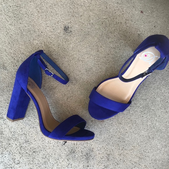Last 1! Size 8 Delicious roy blue micro suede HEEL - Picture 2 of 8